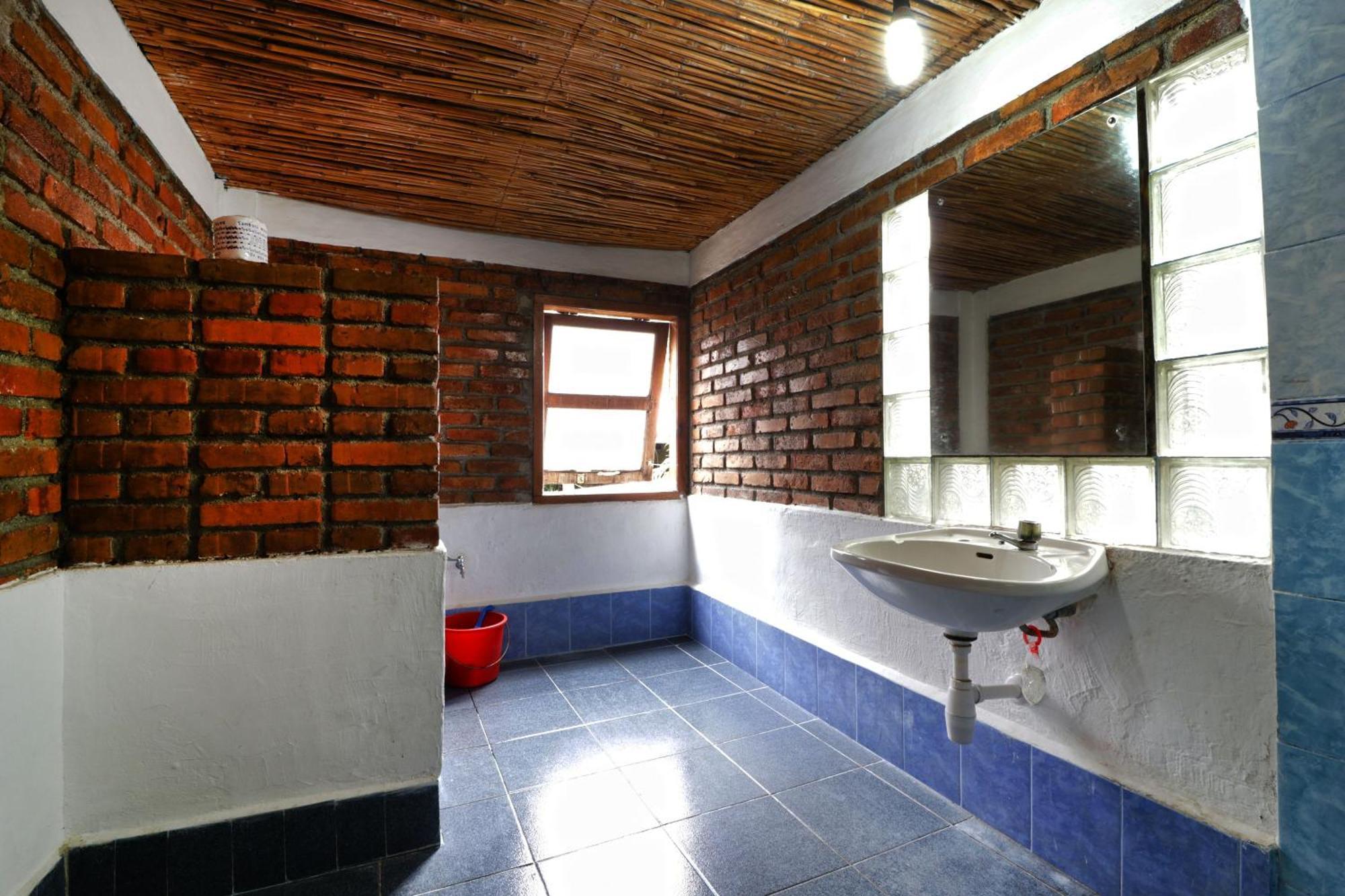 Bagus Bay Homestay Тук Тук Екстериор снимка