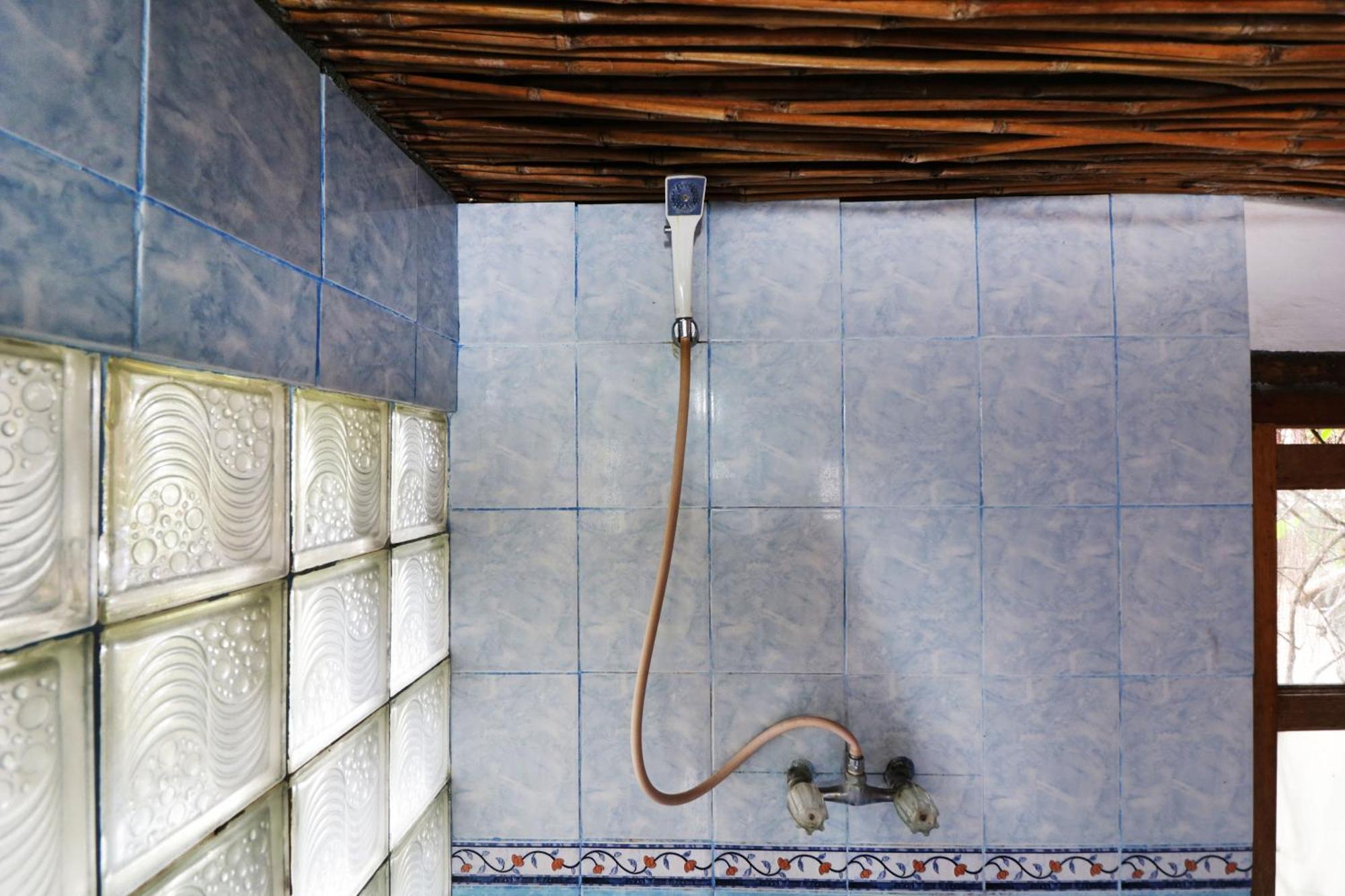 Bagus Bay Homestay Тук Тук Екстериор снимка