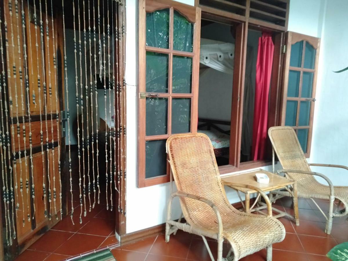 Bagus Bay Homestay Тук Тук Екстериор снимка