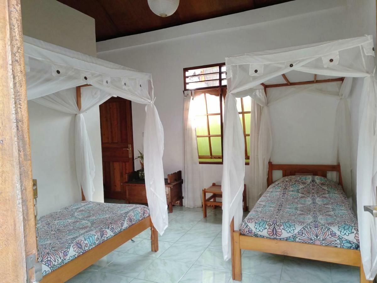 Bagus Bay Homestay Тук Тук Екстериор снимка