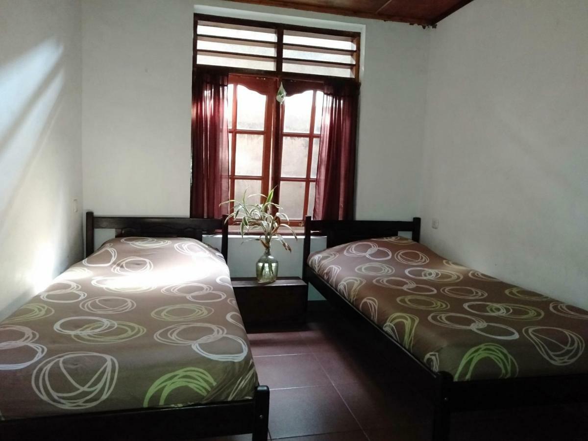 Bagus Bay Homestay Тук Тук Екстериор снимка
