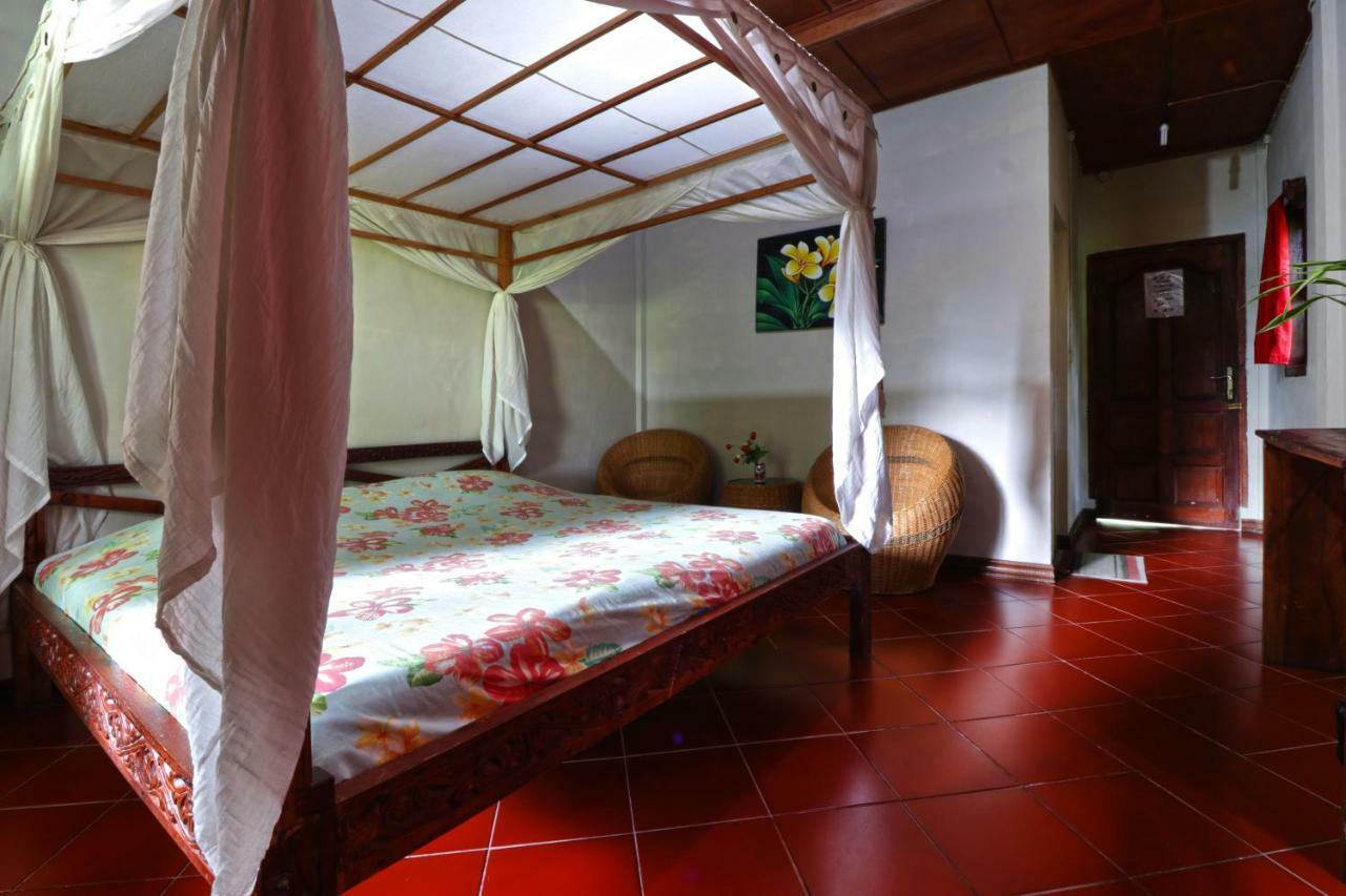 Bagus Bay Homestay Тук Тук Екстериор снимка