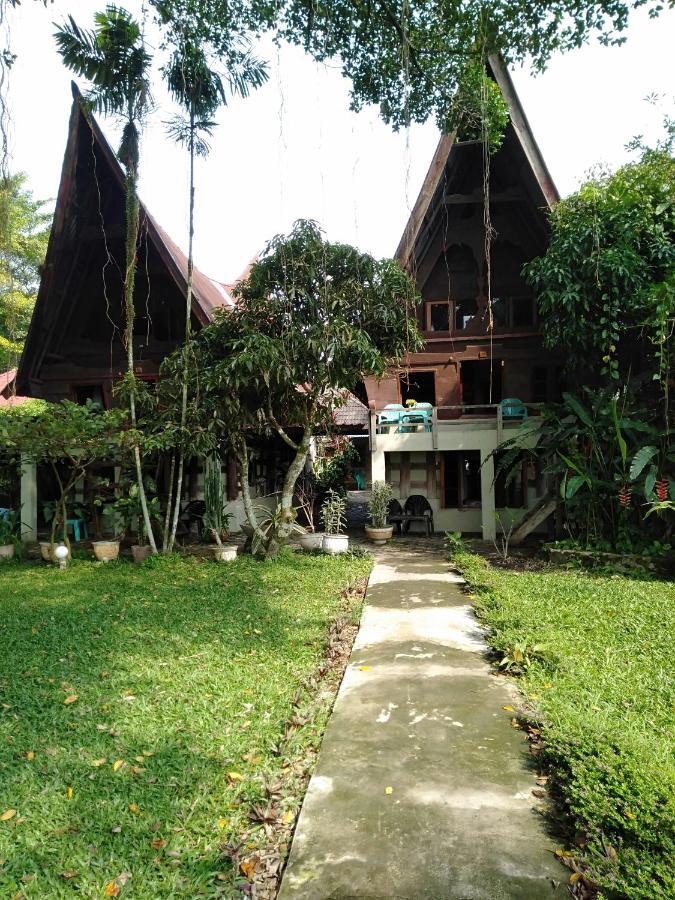 Bagus Bay Homestay Тук Тук Екстериор снимка
