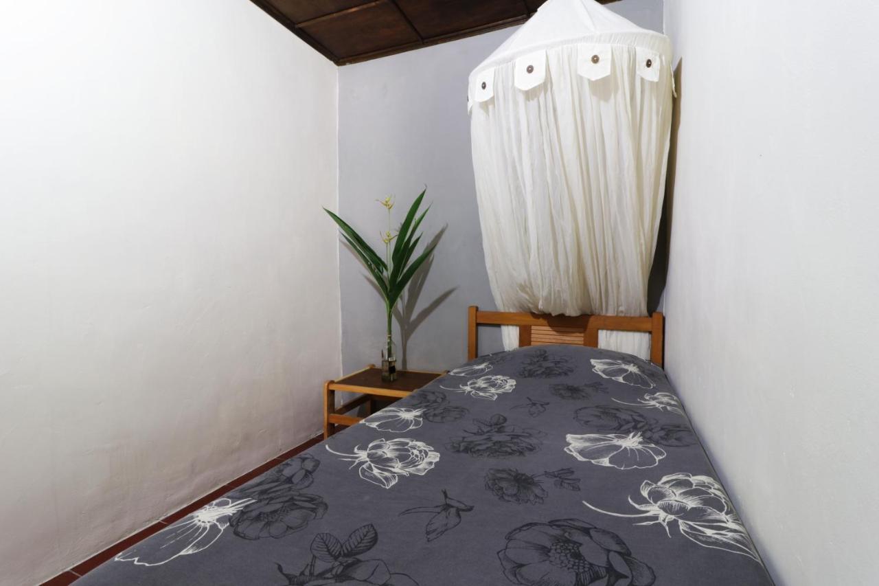 Bagus Bay Homestay Тук Тук Екстериор снимка