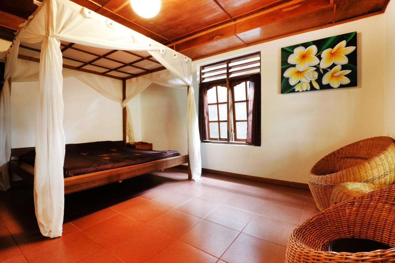 Bagus Bay Homestay Тук Тук Екстериор снимка