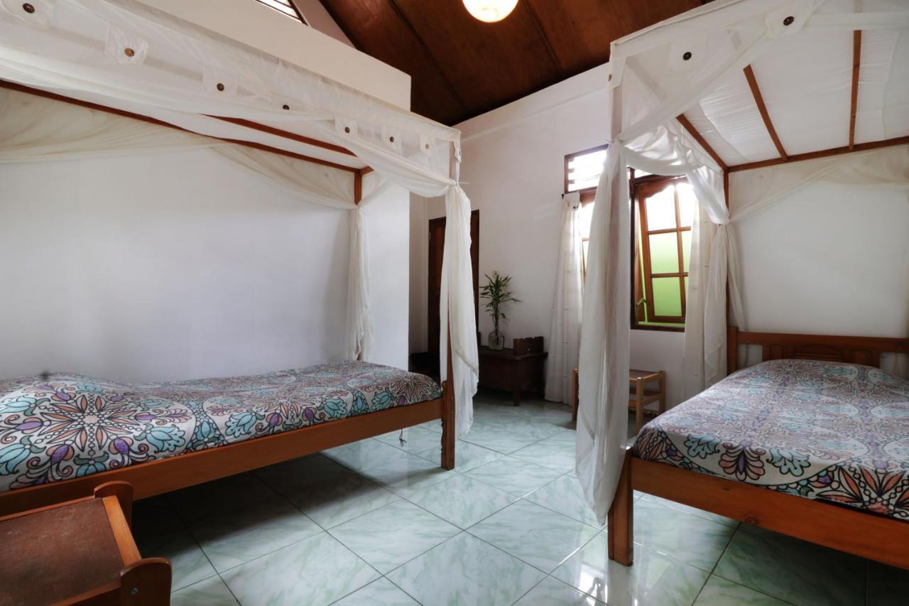 Bagus Bay Homestay Тук Тук Екстериор снимка